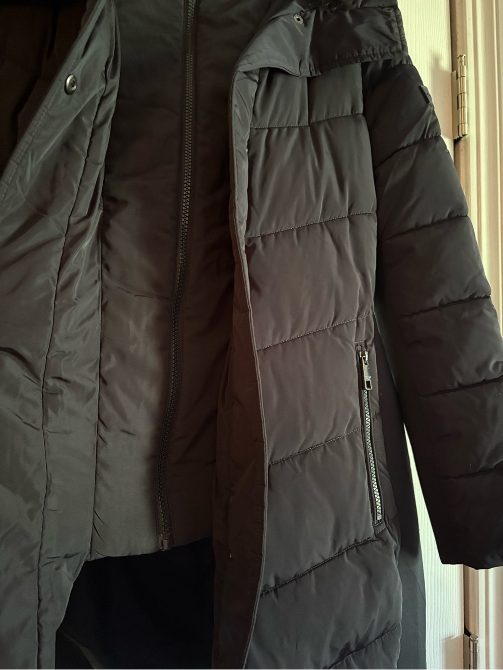Andrew Marc Black Women's Quilted Puffer Coat with Faux Fur Hood - Picture 5 of 9